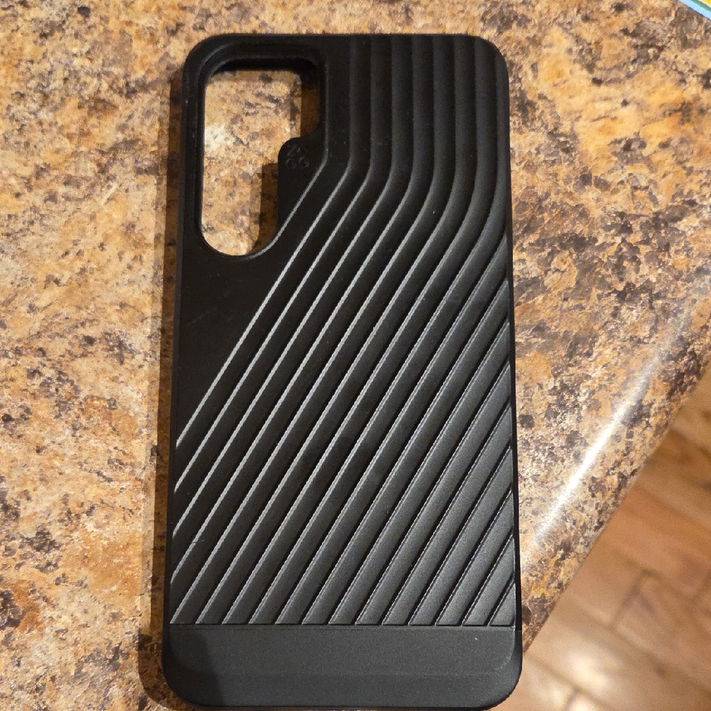 Denali Zagg Samsung 24 + Galaxy Phone Case